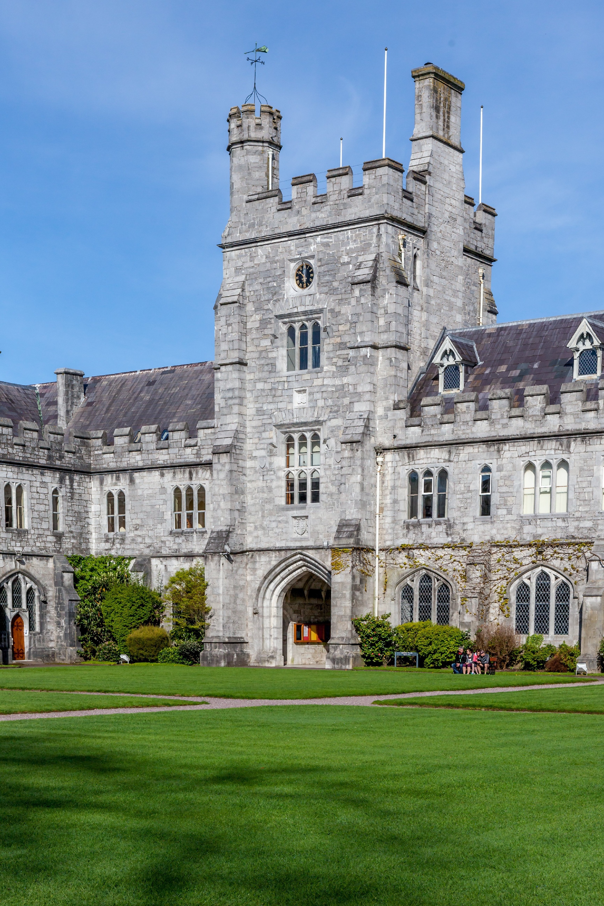 UCC Quad-2